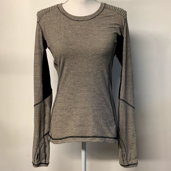 lululemon athletica Tops - Lululemon Striped Ruched Shoulder Long Sleeve Top